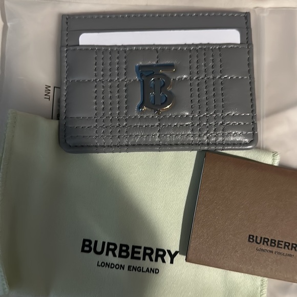 Burberry Quilter Leather Lola Card Holder (Gray) - Picture 4 of 4